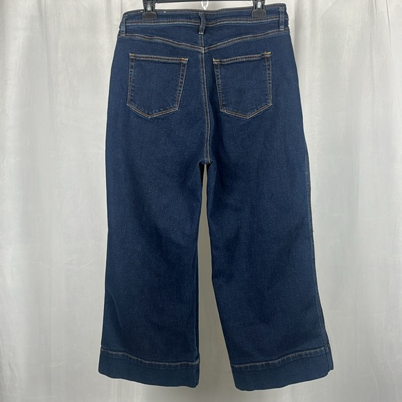 LOFT Curvy High Waist Wide Leg Cropped Jean - Picture 2 of 9